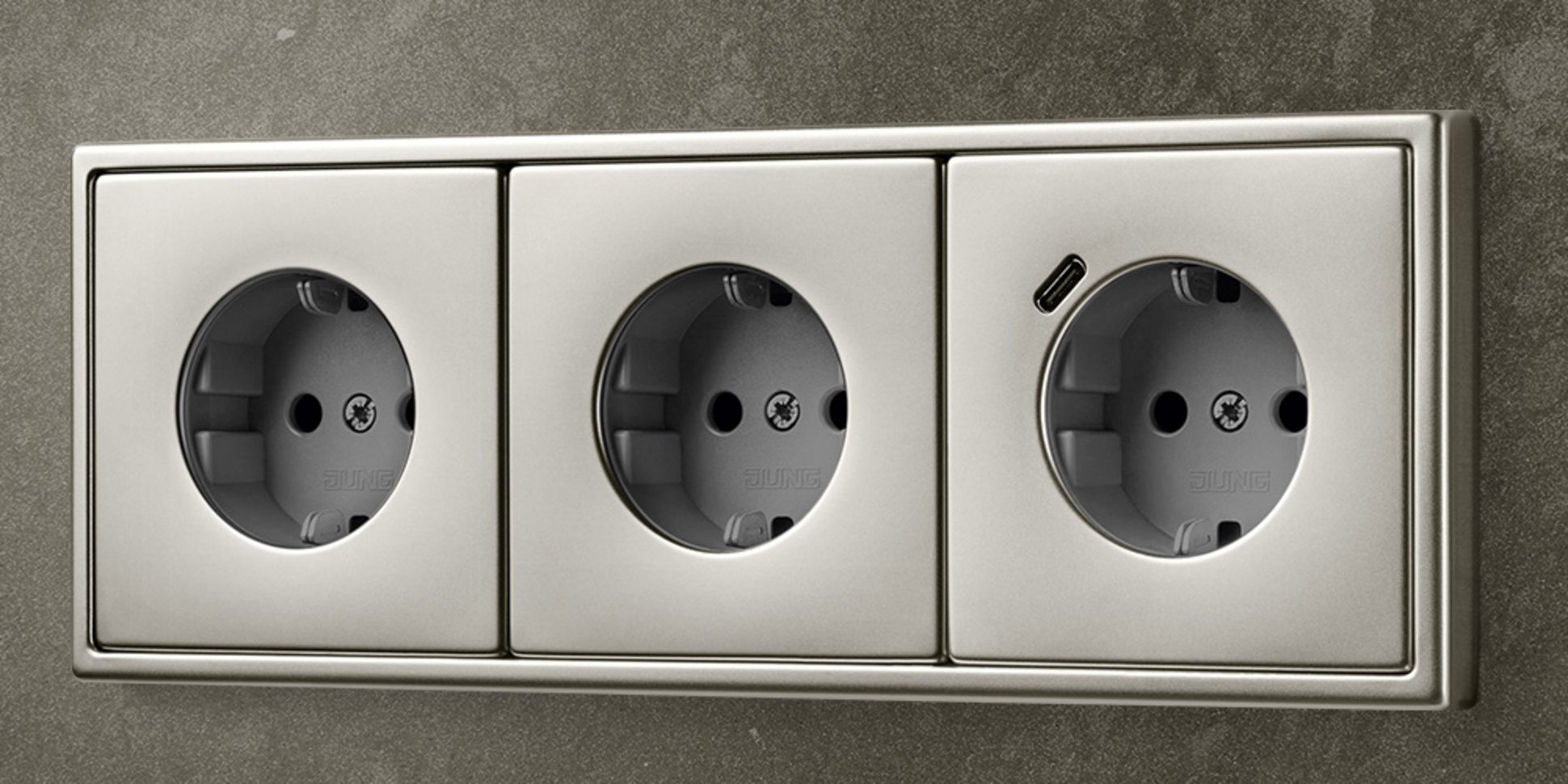 SCHUKO® Steckdosen mit USB bei Zenrise GmbH in Pfungstadt