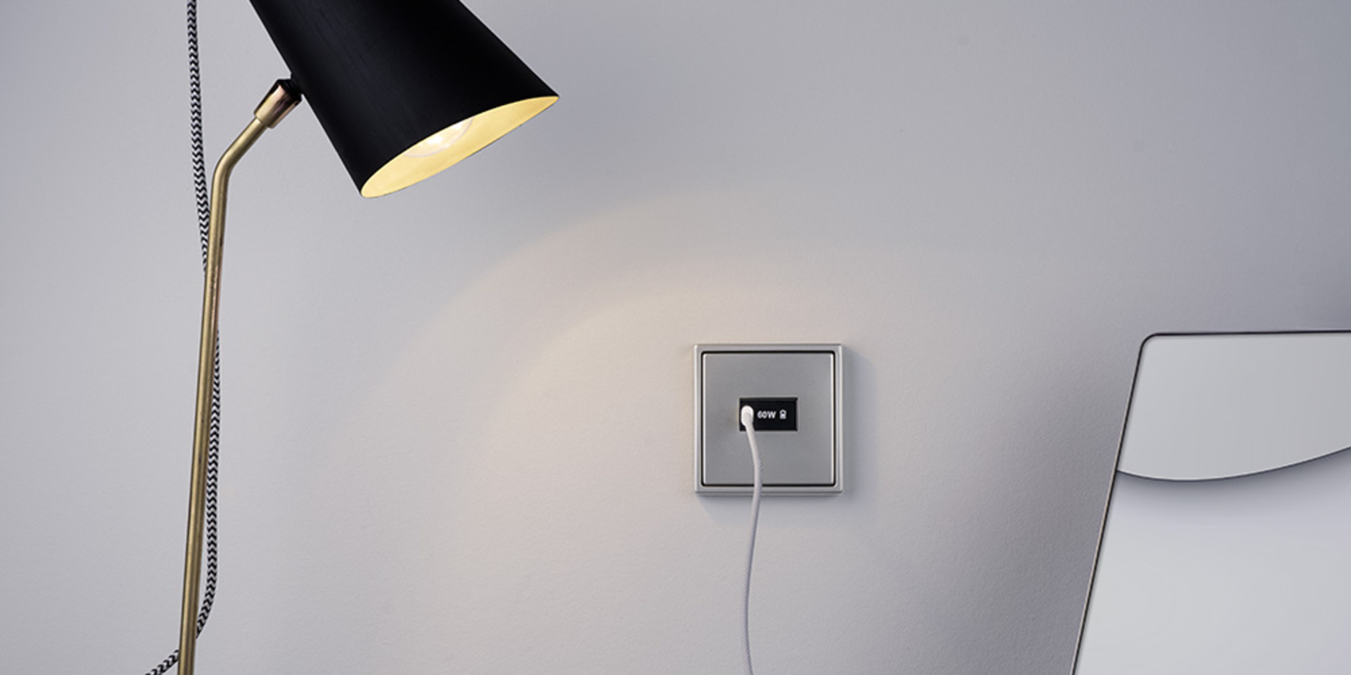 Ladegerät USB PD 60 bei Zenrise GmbH in Pfungstadt